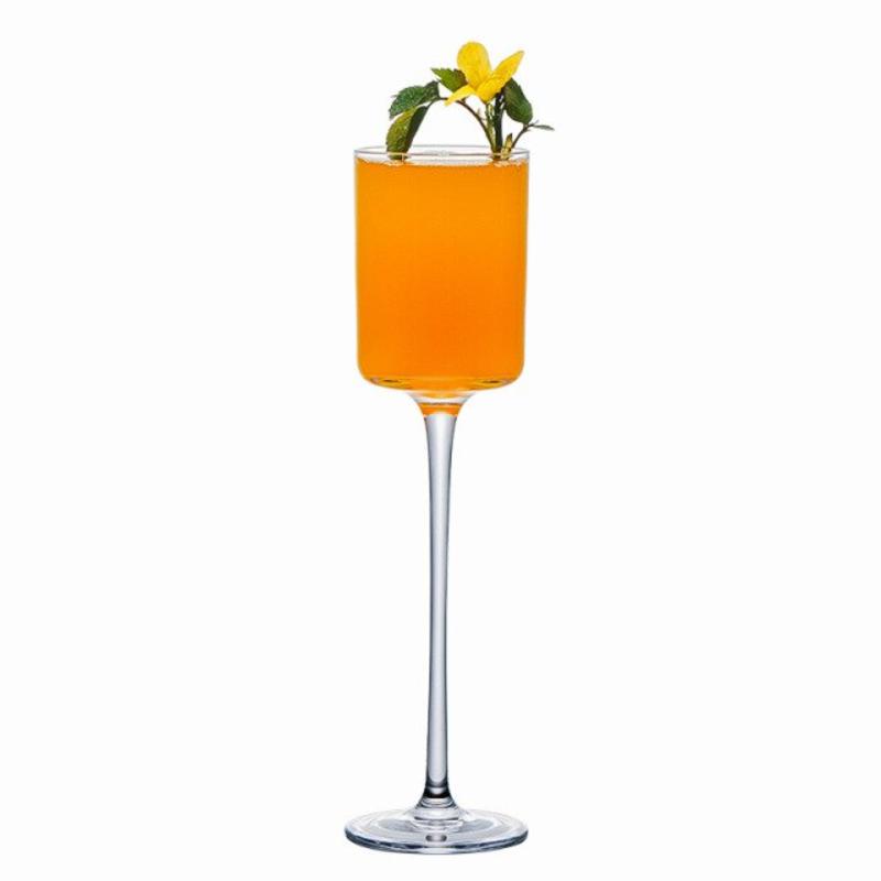 Art Simple Short Tube Cocktail Cocktail Brandy Champagne