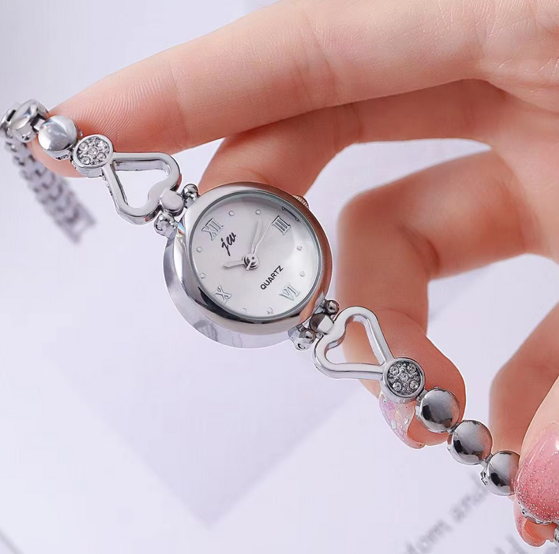 Elegant Women Watches Diamond Studded