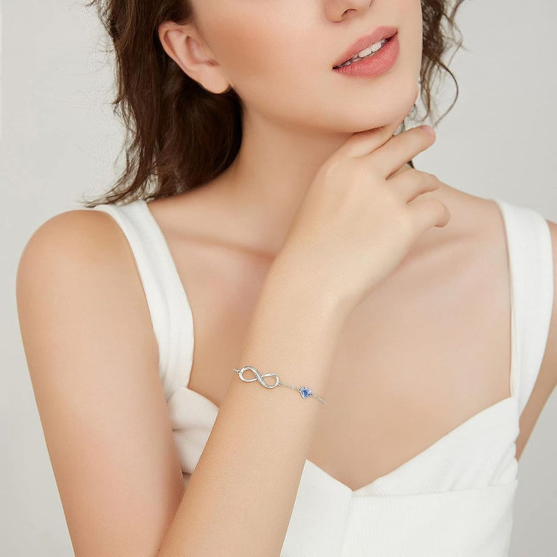Sterling Silver Mobius Heart-Shaped Crystal Bracelet For Woman