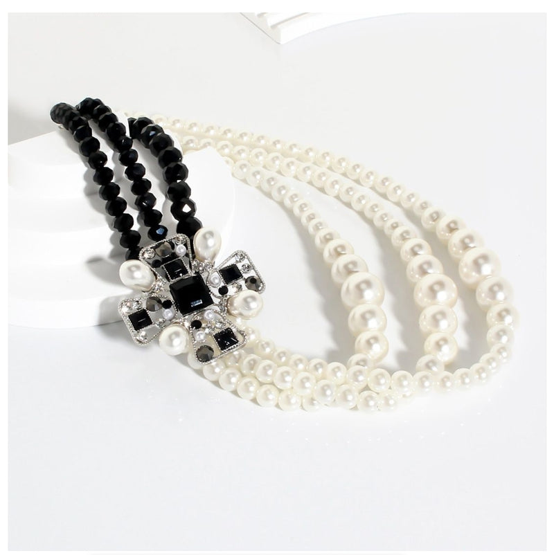 Fashion Multi-layer Pearl Necklace Elegant Temperament Light Luxury Jewelry