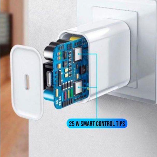 20 watts fast charger for iphone with USB-C to Lightning Cable