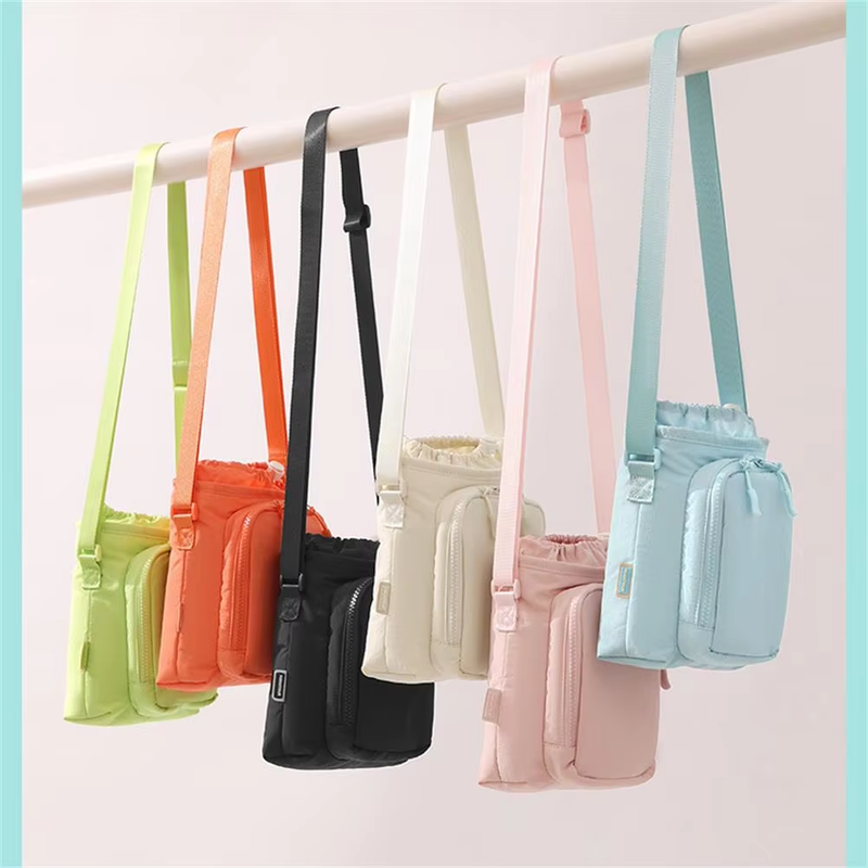 Insulated water bottle bag with adjustable shoulder strap, fashionable waterproof crossbody bag