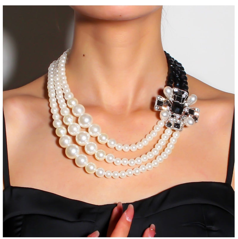 Fashion Multi-layer Pearl Necklace Elegant Temperament Light Luxury Jewelry