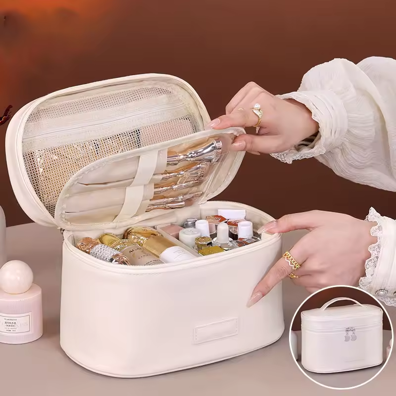 Womans Fashion Luxury Genuine Large PU Leather Waterproof Makeup Cosmetic Case Travel Makeup Storage Bag