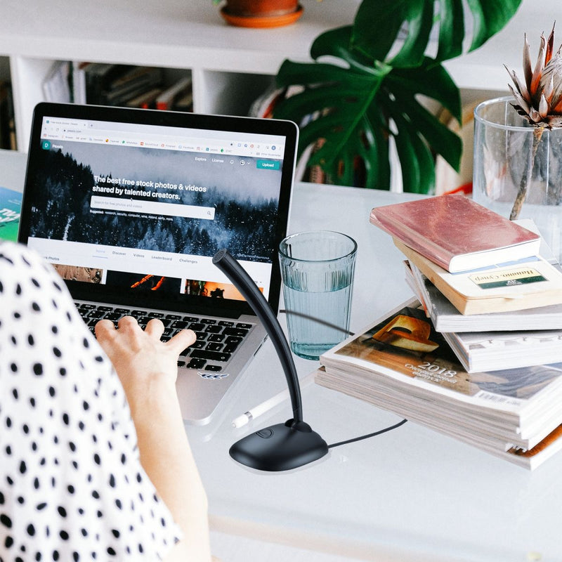 Stream Desk Series USB Microphone