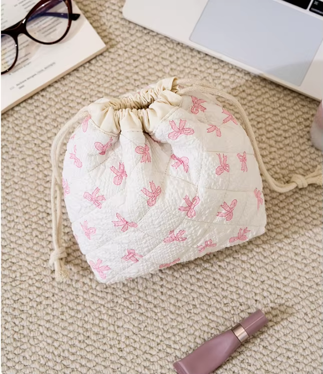 Dichos Large Capacity Simple Pattern Quilted Travel Cosmetic Bag