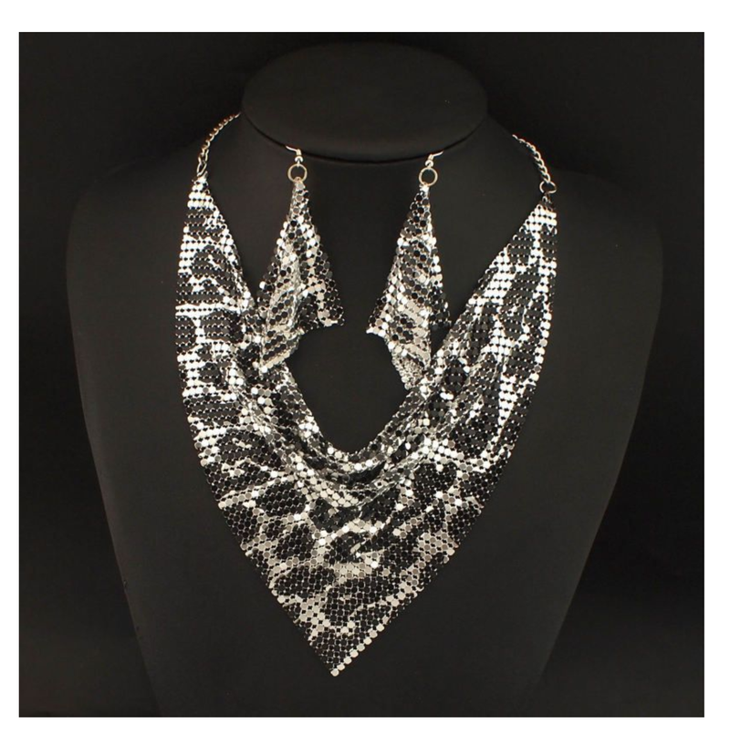 Fashion Leopard Print Jewelry Set Bib Necklace & Dangle Earrings Set