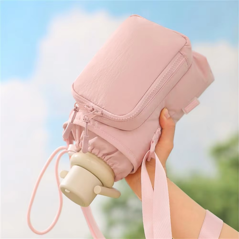 Insulated water bottle bag with adjustable shoulder strap, fashionable waterproof crossbody bag