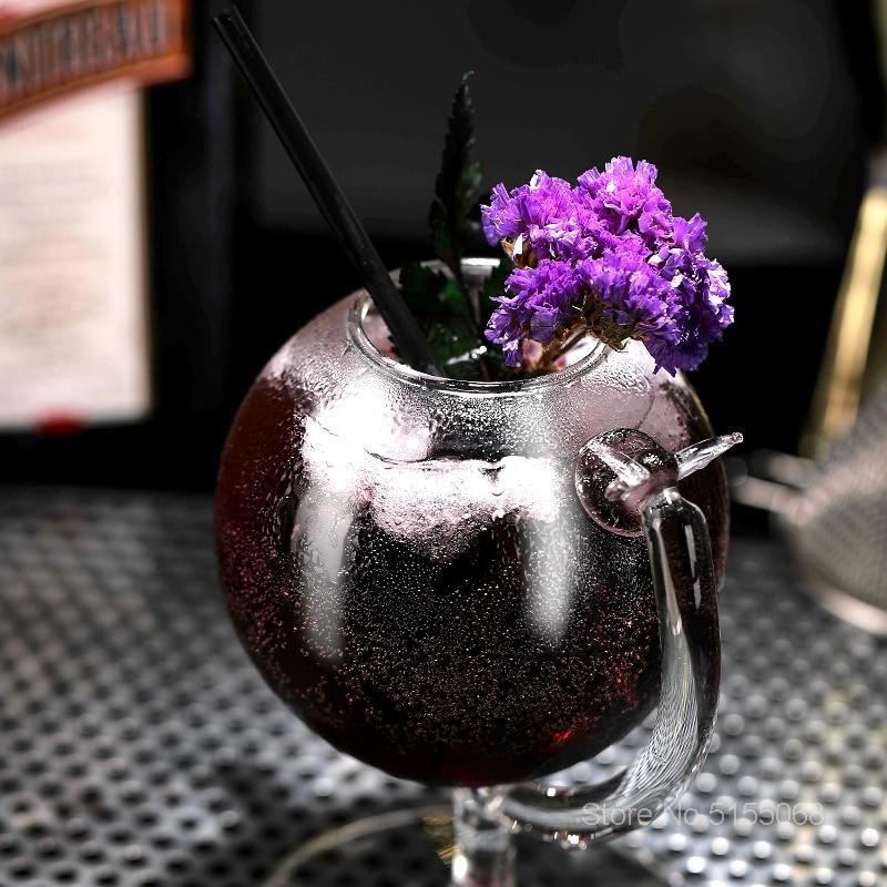 Popular celebrity cocktail glass cup