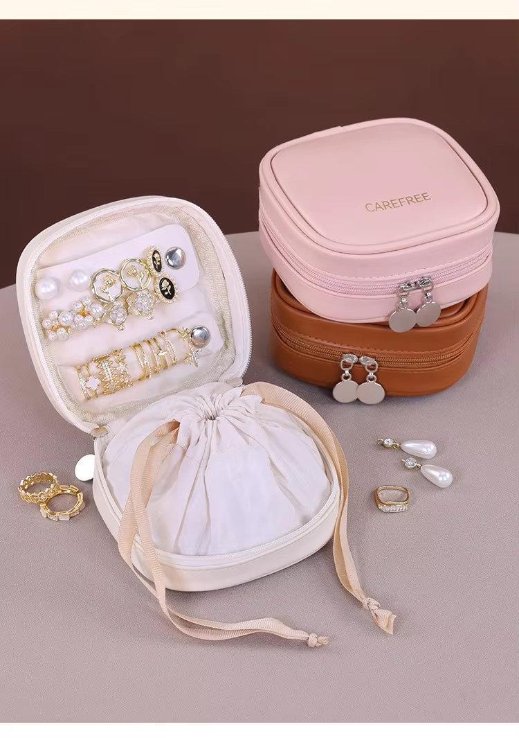 Leather Earrings Rings Necklaces Travel Jewelry Boxes Square Style PU Leather Portable Jewelry Storage case