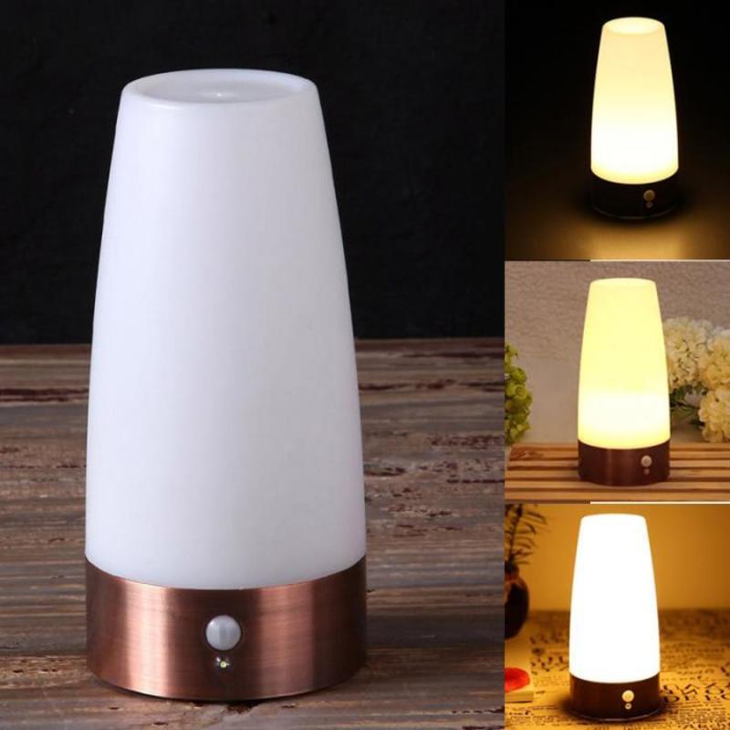 LED table lamp with motion sensor