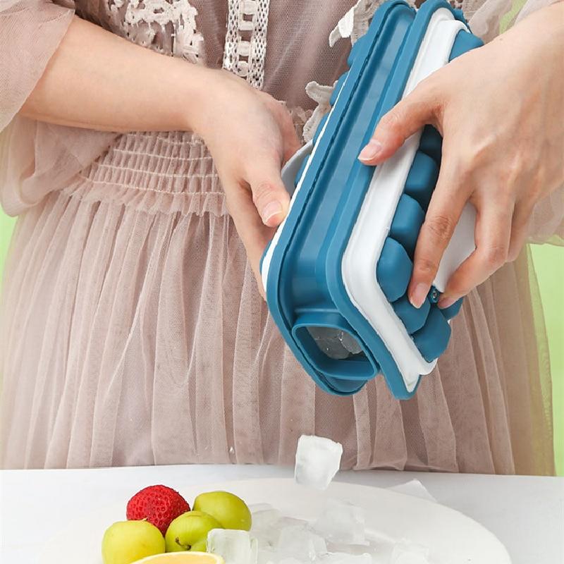 2 in1 Portable Ice Kettle Ice Cube Mold Creative Foldable Silicone Ice