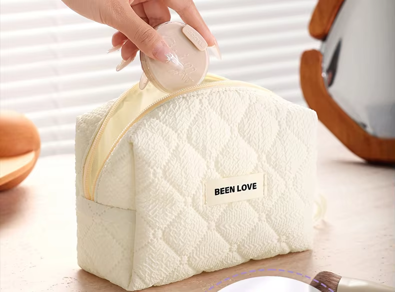 Luxury Travel Cosmetic Pouch Portable Storage Toiletries Bag