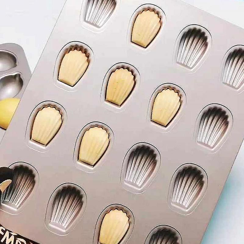 16 recesses antiadhomme cake