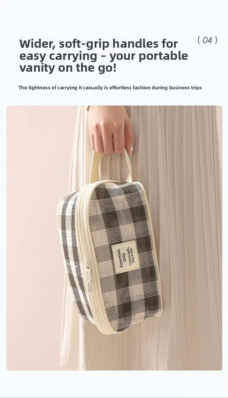 New Fashion Hollow Out Partitioned Zipper Mesh Makeup Bag