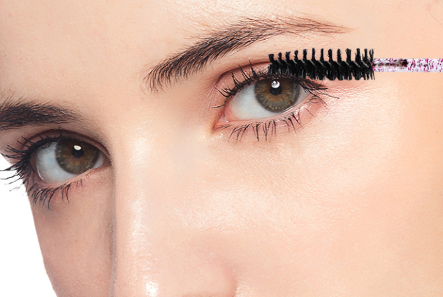 300PCS Eyelashes Brushes Set