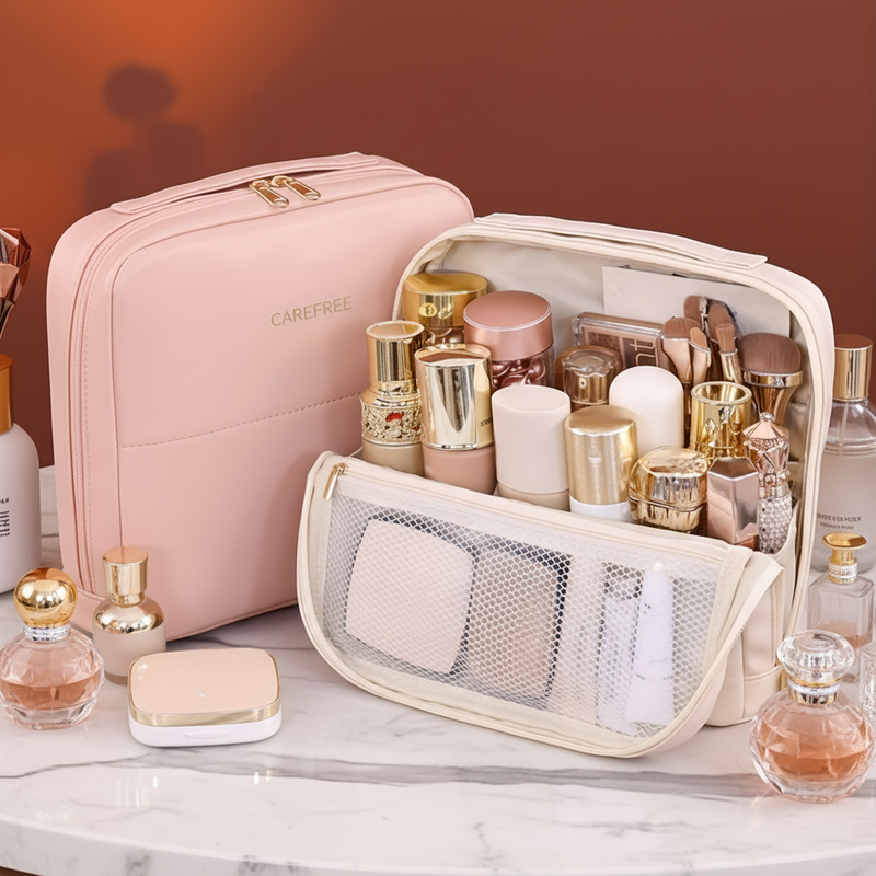 Portable PU Standing Makeup Bag Zipper Closure Letter Soft Handle Large Capacity for Professional Beauty Cosmetics Storage