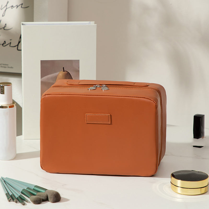 Hot Selling Luxury PU Material Travel Makeup Bag Waterproof