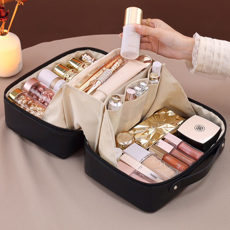 Large Capacity PU Portable Travel Makeup Storage Bag Eco-Friendly and Water Resistant Cosmetic Organizer with Fashionable Zipper