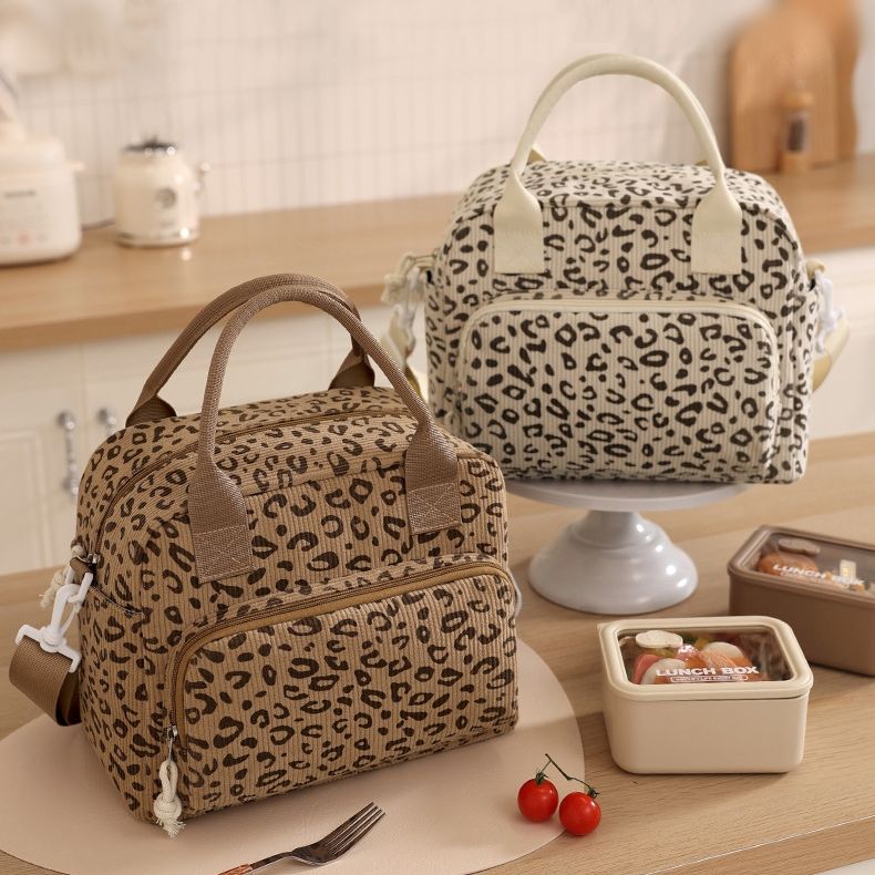 Lunch Bag Leopard Print Waterproof Eco-friendly Fashionable Cooler Bag