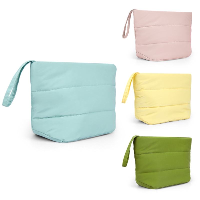 Fluffy Cloud Glossy Nylon Zipper Fashion Makeup Bag for Woman