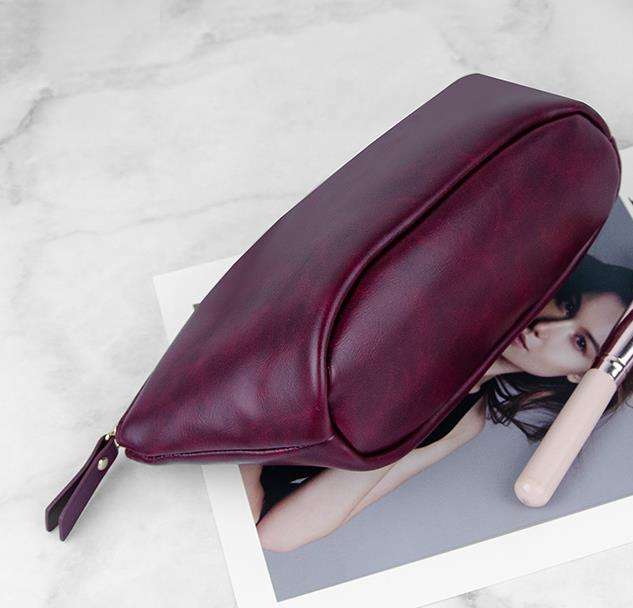 Makeup Bag New Retro Crazy Horse PU Waterproof Zipper Makeup Bag Portable