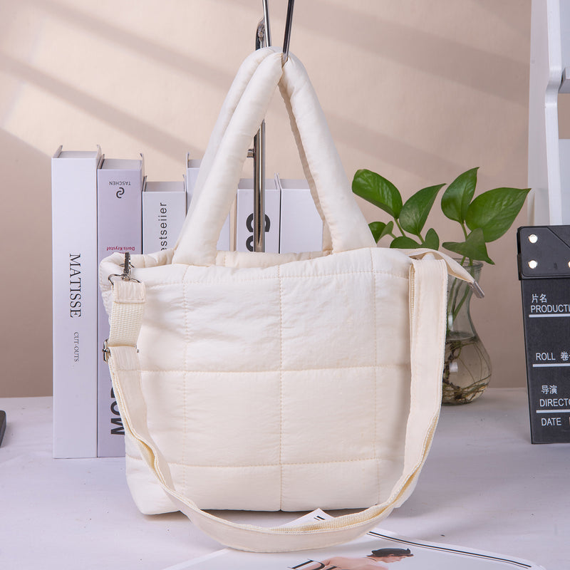 New Tote Bag Woman Large Capacity Cloud Bag Crossbody Bag Coat Bag Checkered Hand-held Shoulder Bag