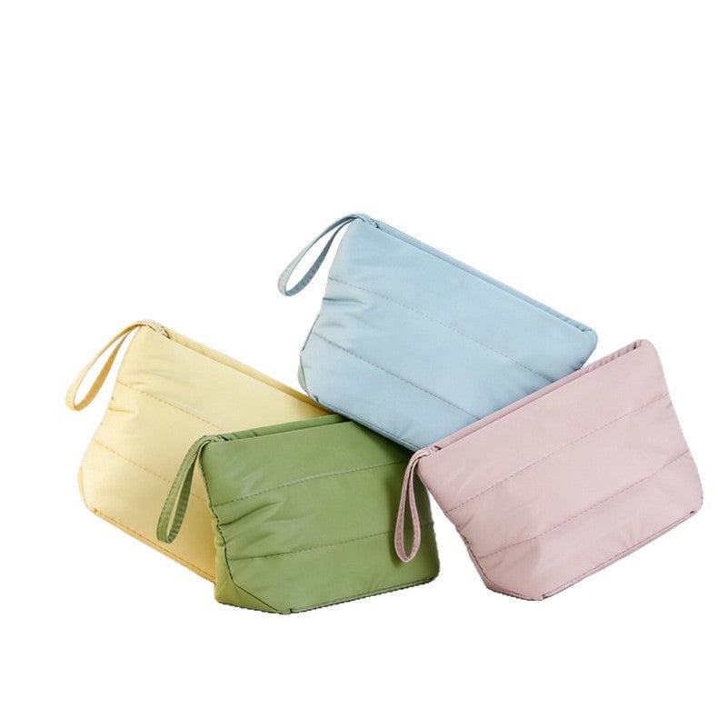 Fluffy Cloud Glossy Nylon Zipper Fashion Makeup Bag for Woman