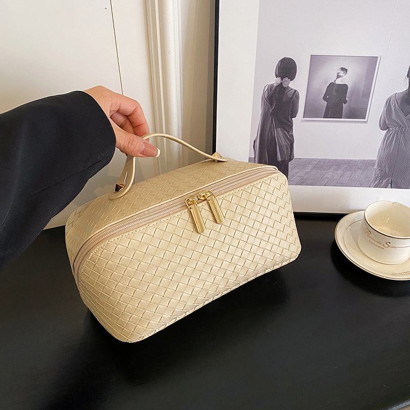 Style Fashionable Large-capacity Textured PU Leather Woven-pattern