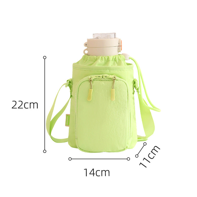 Insulated water bottle bag with adjustable shoulder strap, fashionable waterproof crossbody bag