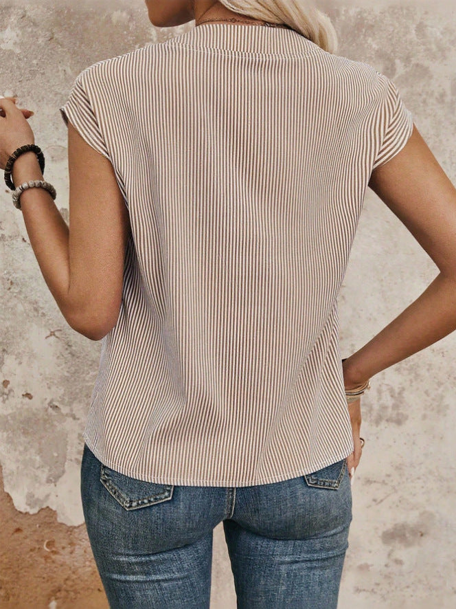 Summer new button up short sleeved shirt with a casual stripe top and a collar