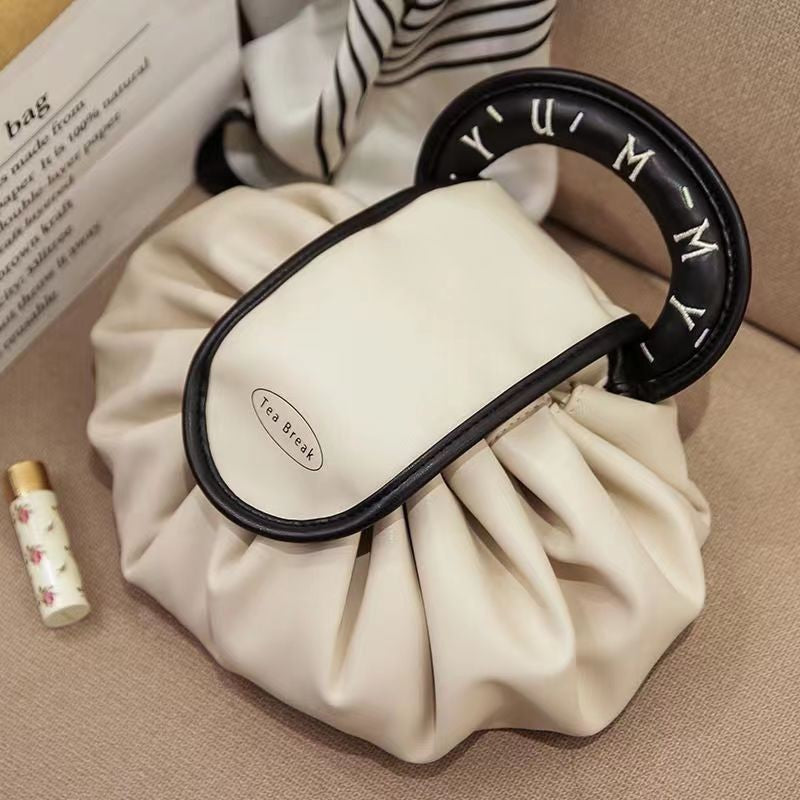 Woman Portable Makeup Organizer Bag Drawstring Large Capacity Cosmetic Storage Pouch for Daily Use Multipurpose Storage Bags