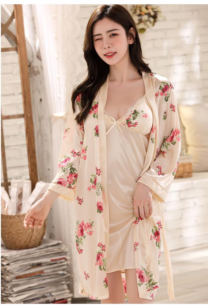 Woman Ice Silk Sleepwear Two-Piece Set with Straps, Underwire, and Bust Pads