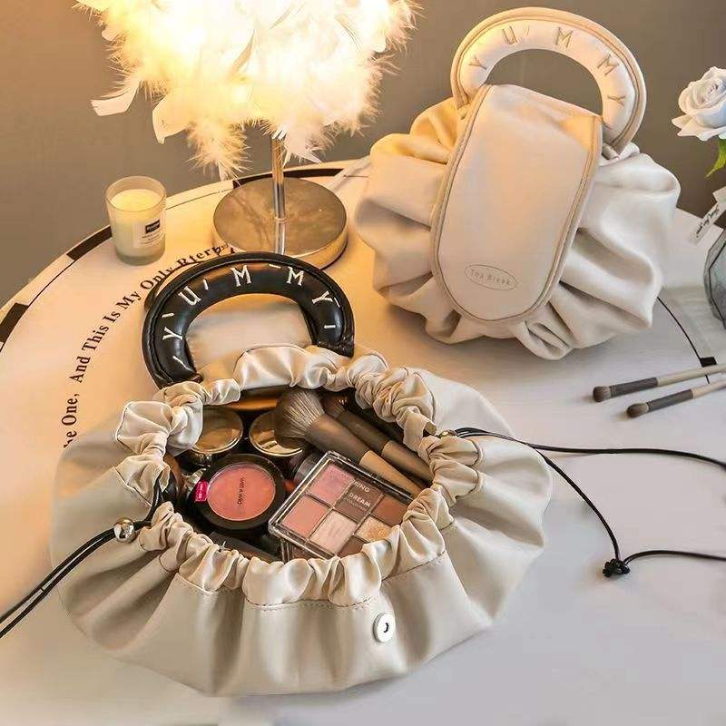 Woman Portable Makeup Organizer Bag Drawstring Large Capacity Cosmetic Storage Pouch for Daily Use Multipurpose Storage Bags
