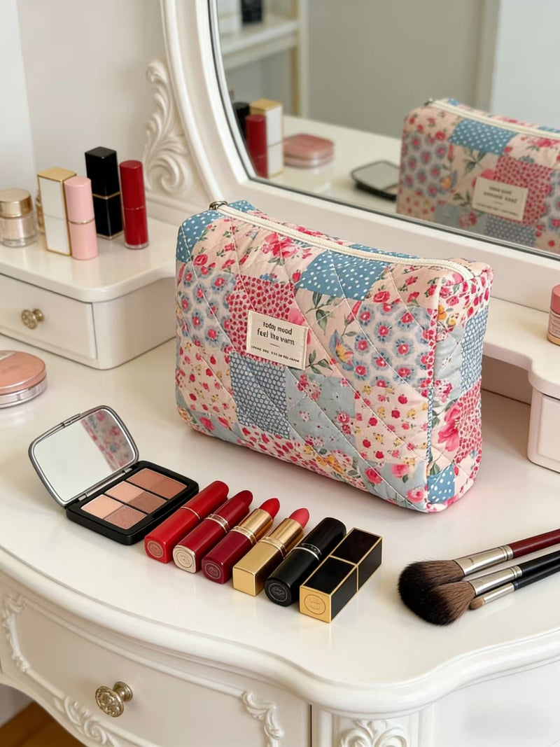 Woman Floral Quilted Makeup Bag