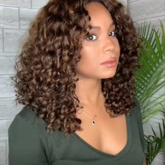 Trendy Front Lace 13x4 Wig with Loose, Natural-Looking Curls (Full-Head Wig)